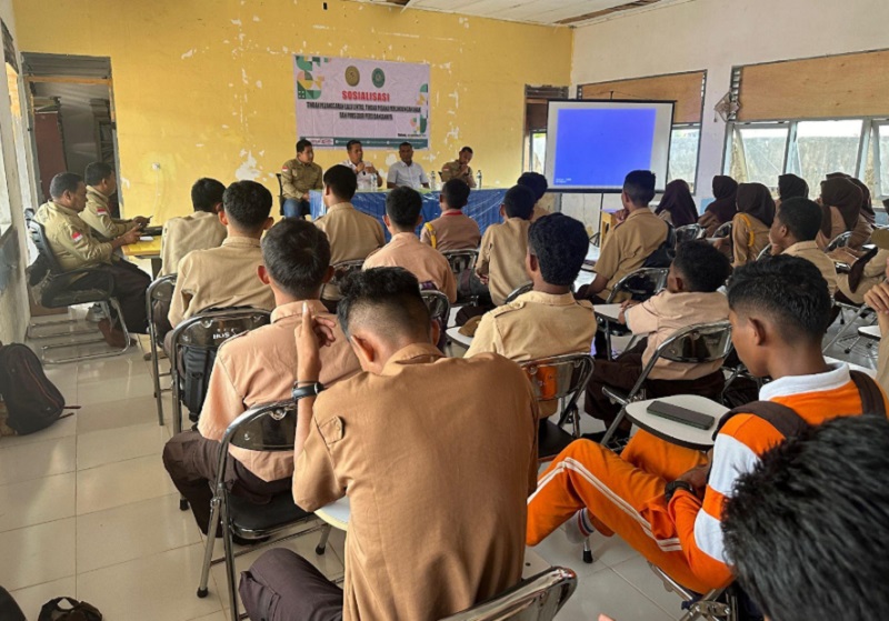 Pengadilan Negeri Bobong menggelar penyuluhan hukum untuk pelajar di Pulau Taliabu. Foto dokumentasi MA