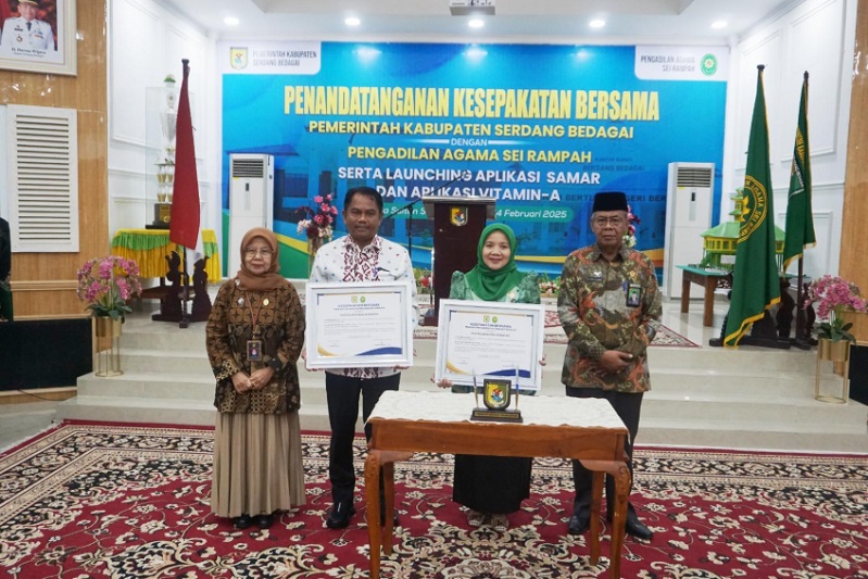 Bertempat di Aula Sultan Serdang Kabupaten Serdang Bedagai, Jumat, 14 Februari 2025, PA Sei Rampah dan Pemkab Serdang Bedagai, menandatangani komitmen pemenuhan hak perempuan dan anak pascaperceraian. Foto: dokumentasi PA Sei Rampah.