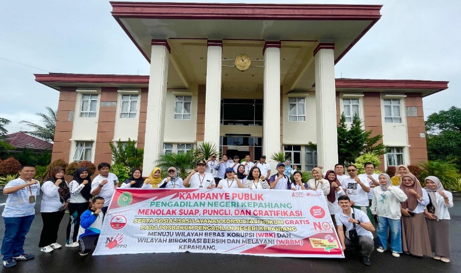 Pengadilan Negeri Kepahiang melaksanakan kampanye publik Pembangunan Zona Integritas menuju Wilayah Bebas Korupsi (WBK) dan Wilayah Birokrasi Bersih dan Melayani (WBBM). Foto PN Kepahiang