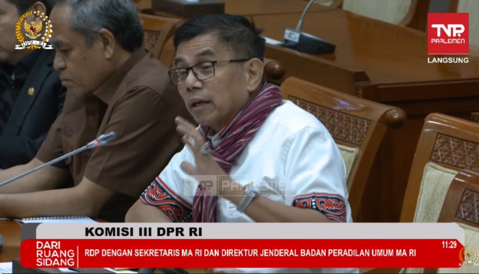 Anggota Komisi III DPR Hinca Panjaitan. Foto YouTube DPR.