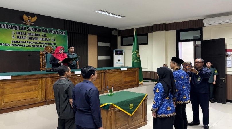 Pengadilan Negeri Barabai melaksanakan acara pelantikan Pegawai Negeri Sipil (PNS) di lingkup Pengadilan Negeri Barabai pada Rabu (7/5/2025). Foto dokumentasi PN Barabai.