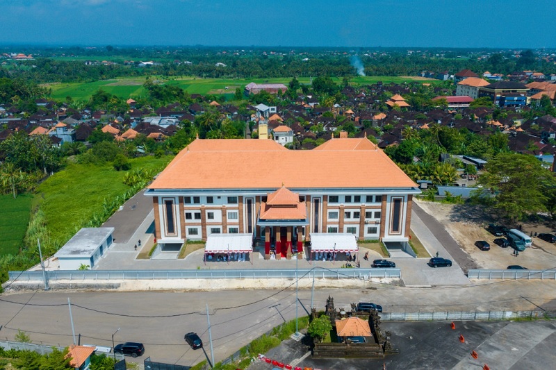 Gedung Pengadilan Negeri Badung diresmikan oleh Sekretaris MA RI  Sugiyanto, S.H., M.H. pada Selasa (4/2/2025). Foto Pemkab Badung