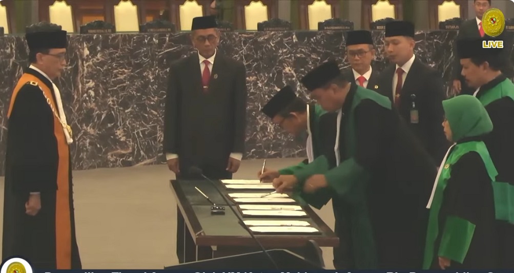 Pelantikan empat Ketua Pengadilan Tinggi Agama (KPTA) oleh YM Ketua Mahkamah Agung RI. Foto YouTube MA
