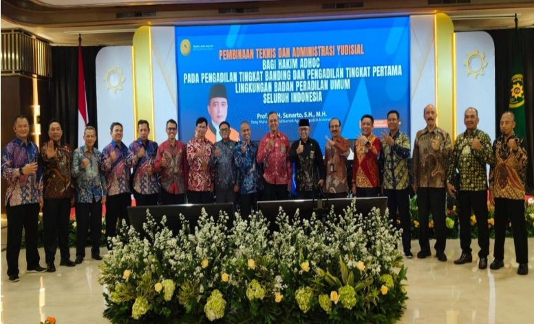 Hakim Ad Hoc Perikanan dalam kegiatan Pembinaan Teknis dan Administrasi Yudisial. Dokumentasi penulis