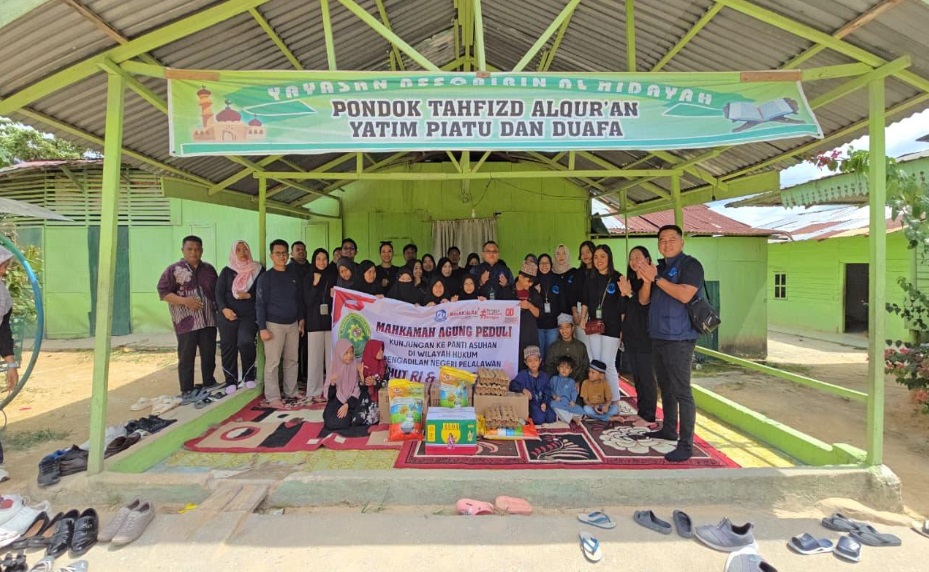 Kegiatan Mahkamah Agung Peduli yang dilaksanakan oleh Pengadilan Negeri Pelalawan sebagai wujud komitmen badan peradilan dalam menerapkan nilai kepedulian sosial kepada masyarakat. Foto dokumentasi PN Pelalawan