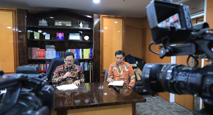 Juru bicara MA, Prof Yanto saat memberikan keterangan pers terkait status Itong Isnaeni Hidayat, Kamis, 28 Agustus 2025.