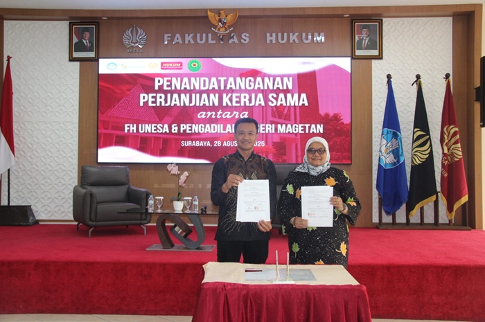 Penandatanganan kerja sama PN Magetan dengan FH Unesa. Foto ; Dokumentasi PN Magetan