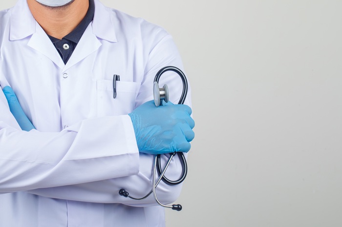 Ilustrasi dokter. foto : Freepik.com