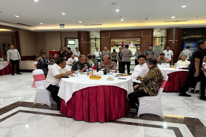 Pertemuan ketua PT Surabaya dengan Kapolda Jawa Timur. Foto : Humas PT Jatim