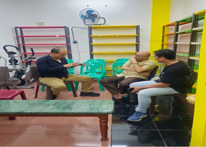 Satuan Intel Polres Medan telah berkomunikasi dan melakukan penjagaan kepada Hakim PN Medan, Dr. Khamozaro Waruwu, S.H., M.H.. Foto : Dokumentasi Pribadi