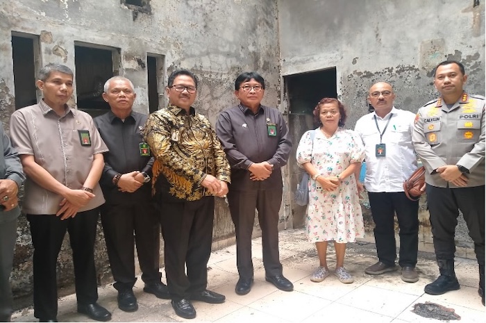 Mahkamah Agung Peduli Menyalurkan Tali Asih pada Hakim Khamozaro Waruwu dan Keluarga Foto : Istimewa