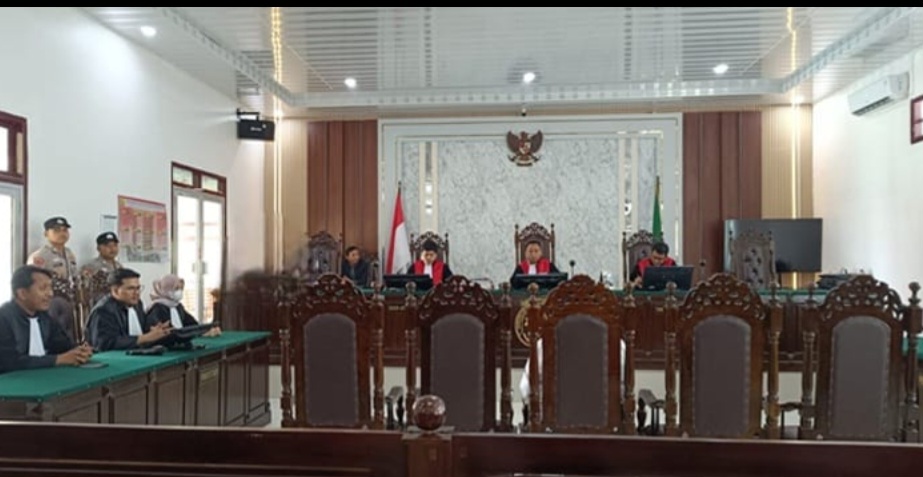 Vonis Melebihi Tuntutan Jaksa: Apa Pertimbangan Hakim dalam Perkara Pelaku Penipuan Terhadap Tukang Ojek