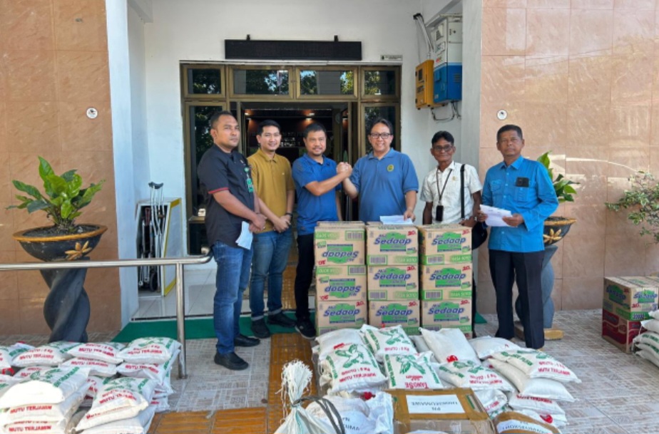Penyerahan Bantuan Tanggap Bencana | Foto : Dokumentasi PN Bireun