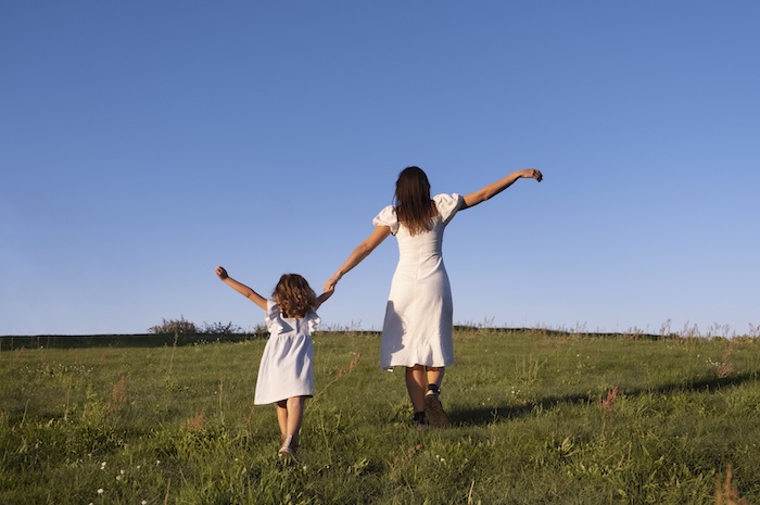 Ilustrasi Hari Ibu. Foto : Freepik