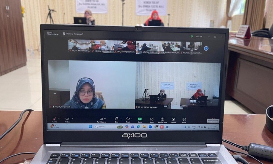 Hakim Pengadilan Agama Batam Mengikuti Calon E-Test Hakim Tinggi Tahap II | Foto : Dokumentasi PA Batam