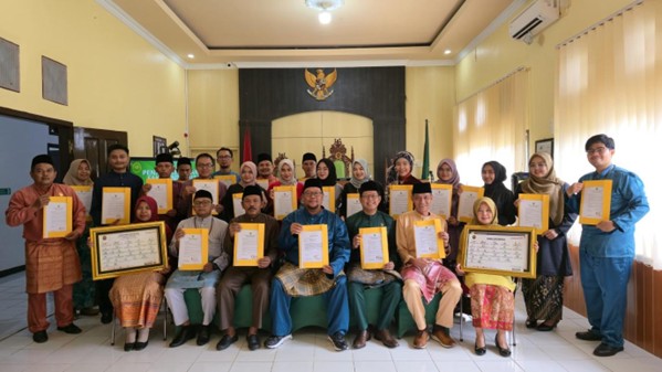 PA Muara Sabak melaksanakan Penandatanganan Pakta Integritas dan Komitmen Bersama Pembangunan Zona Integritas Menuju WBK dan WBBM Tahun 2026, Selasa (6/1). (Foto: Dok. PA Muara Sabak)