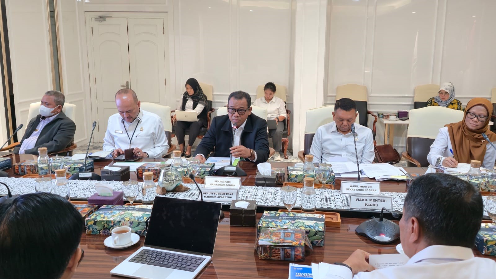 Bahas Peningkatan Hak Keuangan Hakim Ad Hoc, Sekretaris MA Rapat Koordinasi Lintas Kementerian