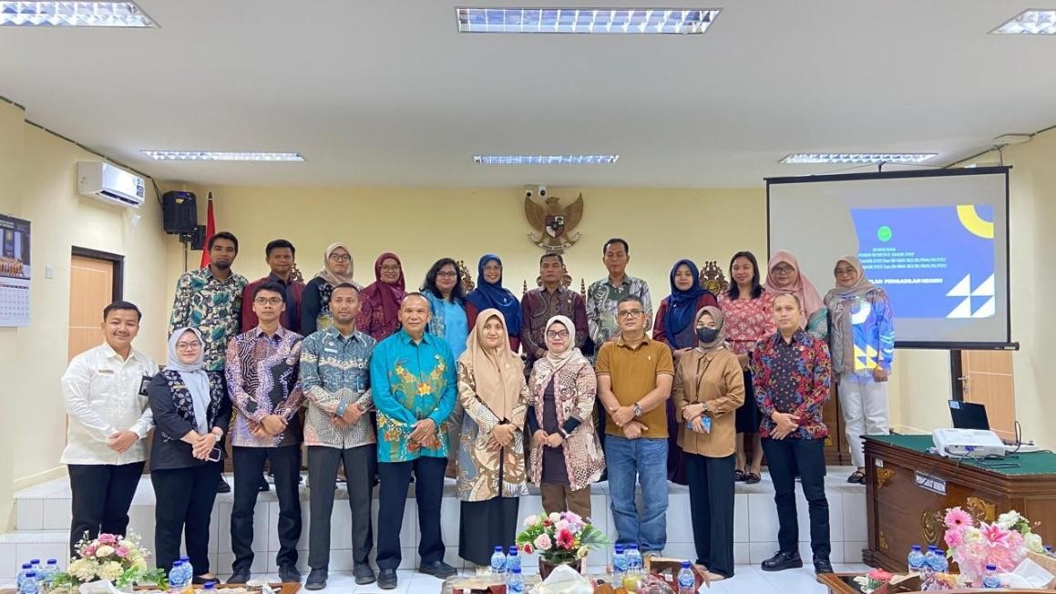 Wujudkan Peradilan Sederhana, Cepat dan Biaya Ringan, PN Solok Bedah PERMA Nomor 6,7, dan 8 Tahun 2022