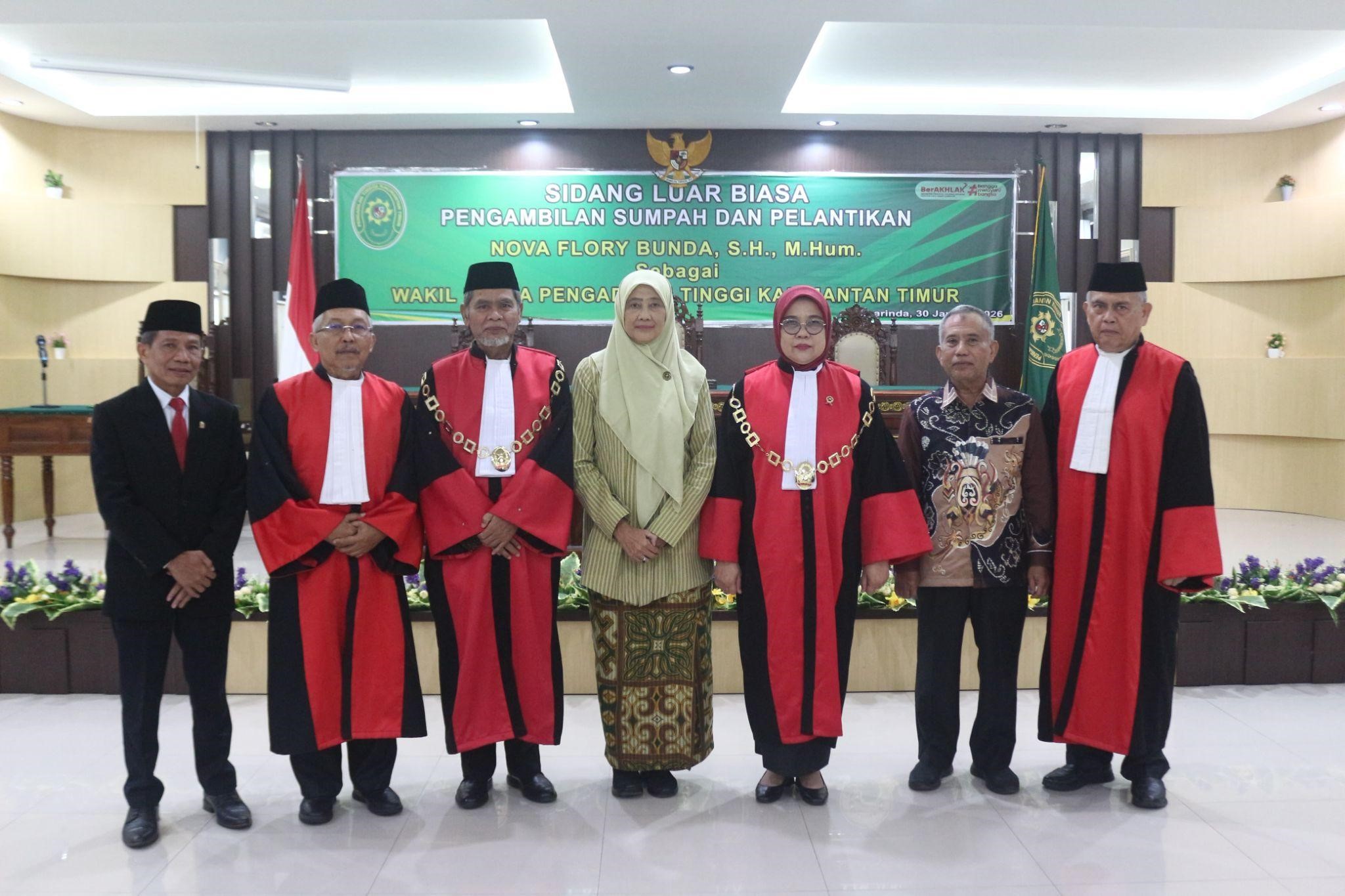 (Foto: Pelantikan dan Pembinaan Wakil Ketua PT Kaltim | Dok. PT Kaltim)