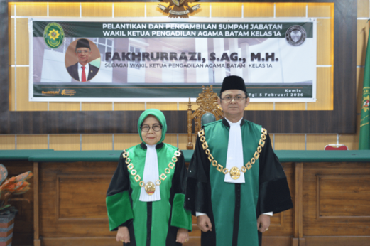 (Foto: Pelantikan Wakil Ketua Pengadilan Agama Batam Kelas IA | Dok. PA Batam)