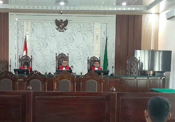 (Foto: PN Kayuagung Jatuhkan Vonis 1 tahun Penjara kepada Terdakwa Kasus Pencurian | Dok. PN Kayuagung)