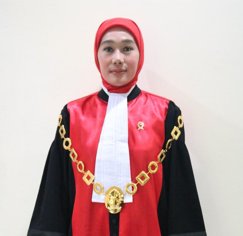 Foto Penulis, Nur Amalia Abbas, S.H., M.H.