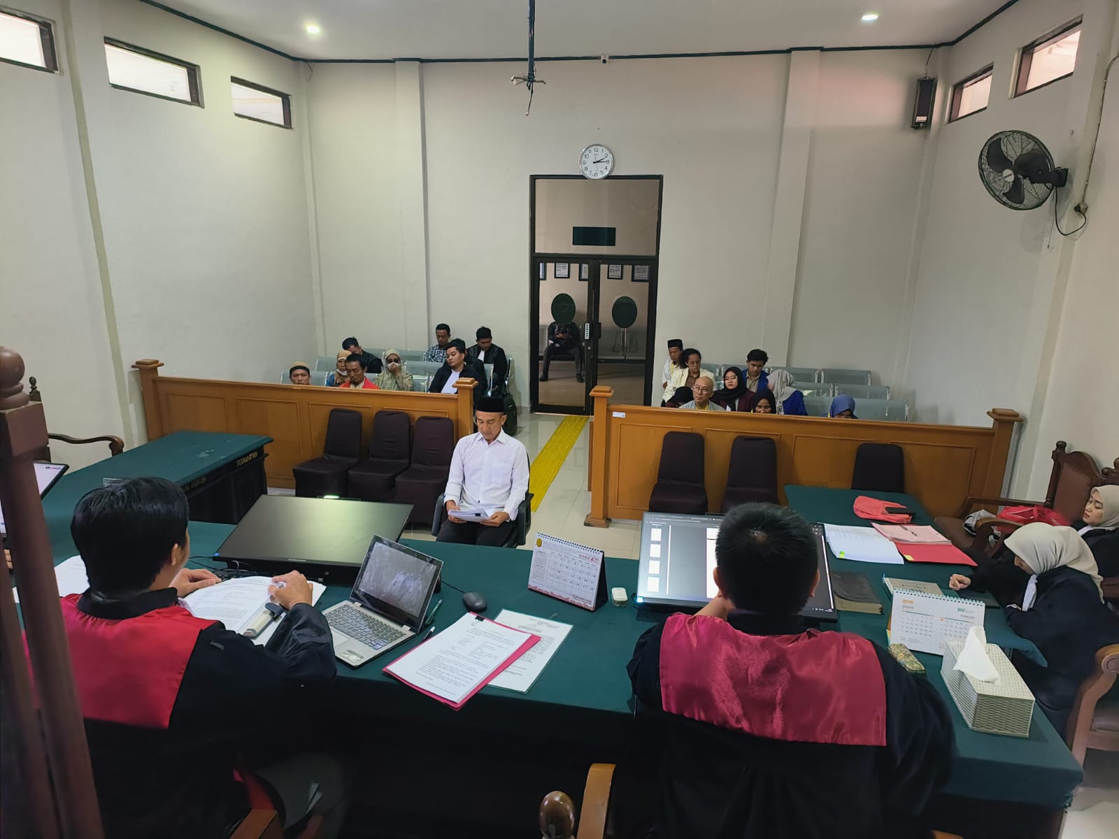 Suasana Ruang sidang dalam perkara Penipuan | Dok. PN Karawang