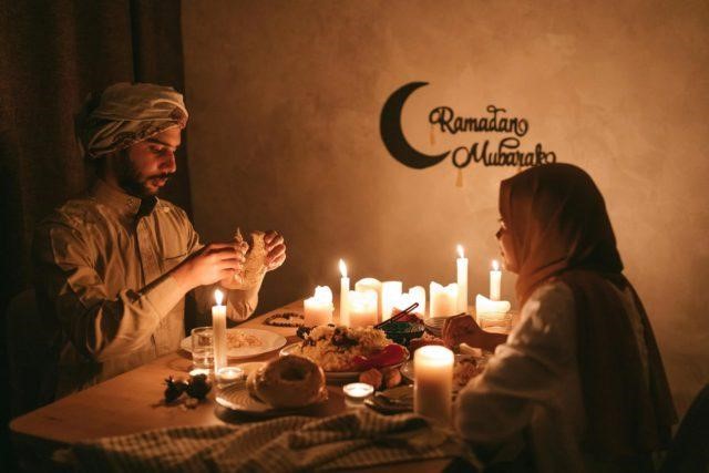 (Foto: Ilustrasi Puasa | Dok. https://koransulindo.com/)