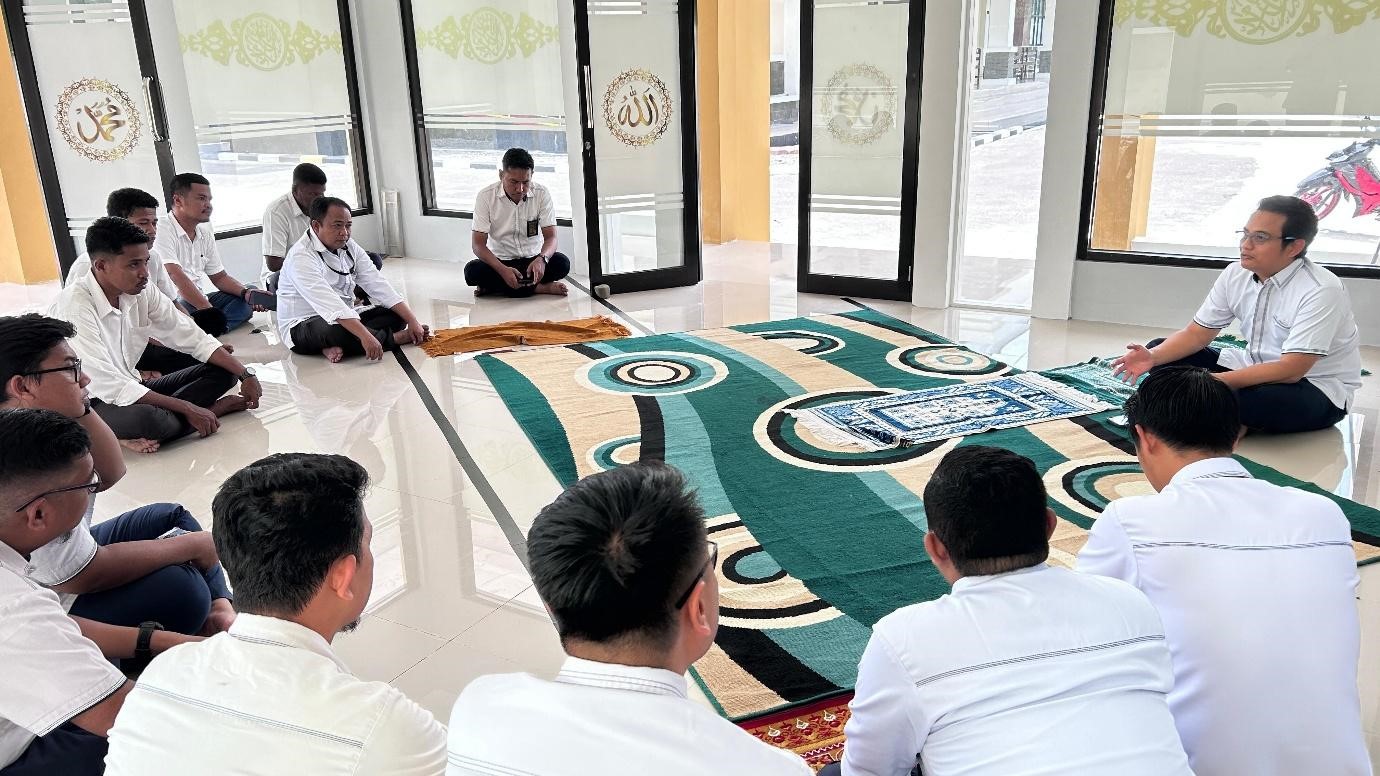 (Foto: Spirit Ramadhan PN Dataran Hunipopu: Kokohkan Kebersamaan Lewat Siraman Rohani | Dok. PN Dataran Hunipopu)