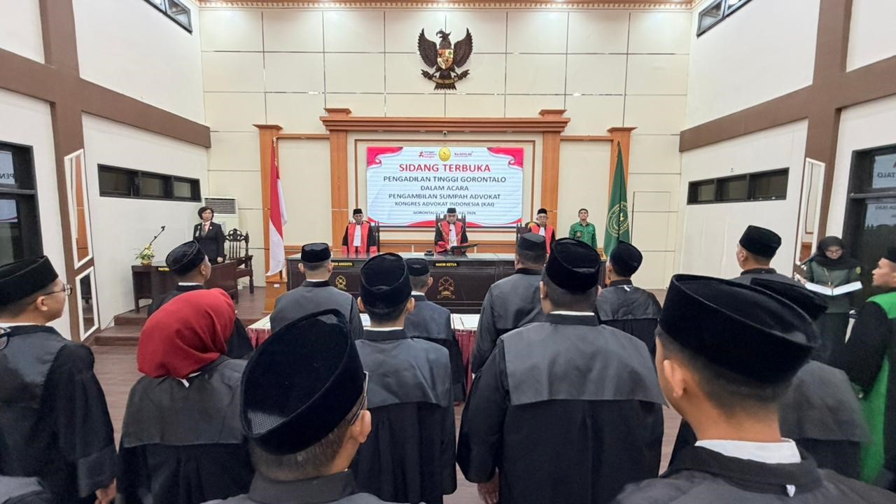 (Foto: PT Gorontalo Gelar Rangkaian Kegiatan Sosialisasi Perma & Pengambilan Sumpah Advokat | Dok. PT Gorontalo)