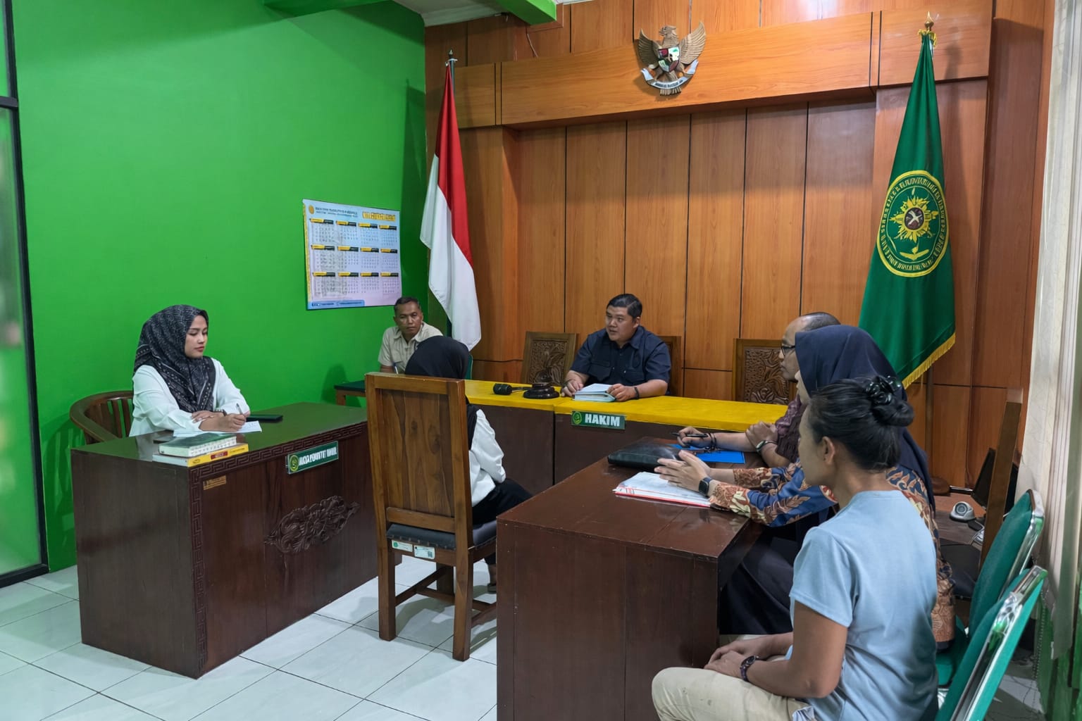 Suasana Ruang Sidang PN Ungaran ketika menjatuhkan putusan pemaafan hakim dalam perkara pidana anak. | Dok. PN ungaran
