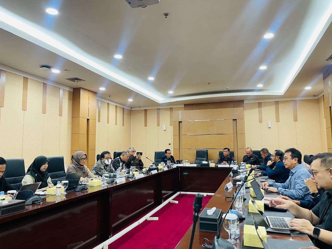 kick off meeting Panitia Antarkementerian dan Antarnonkementerian (PAK) dalam rangka penyusunan Rancangan Peraturan di Ruang Rapat Sekretaris Jenderal Kementerian Keuangan | Dok. Penulis