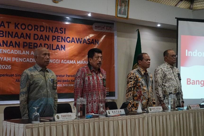 (Foto: Rakor Pembinaan dan Pengawasan di PTA Manado| Dok. Muhammad Arif Pahlevi)