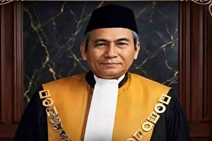 Foto Hakim Agung Syafiuddin Kartasasmita. Dok. lintasperkoro.com